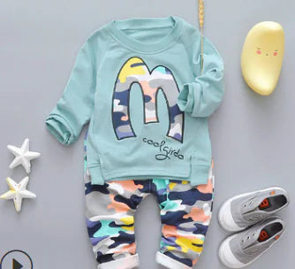 Completi in cotone per bambini